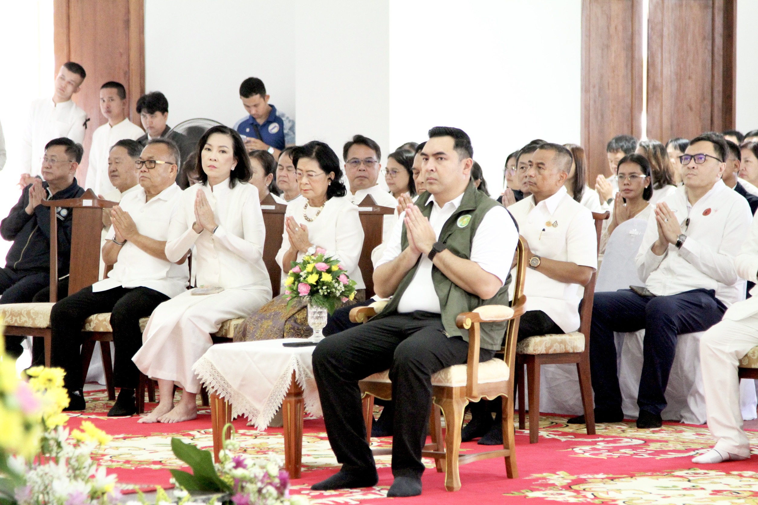 title - รองเลขาธิการ ส.ป.ก. ร่วมคณะ รมช.เกษตรฯ ทำบุญงานพืชสวนโลก พร้อมลงพื้นที่ตรวจเยี่ยม ส.ป.ก.อุดรธานี